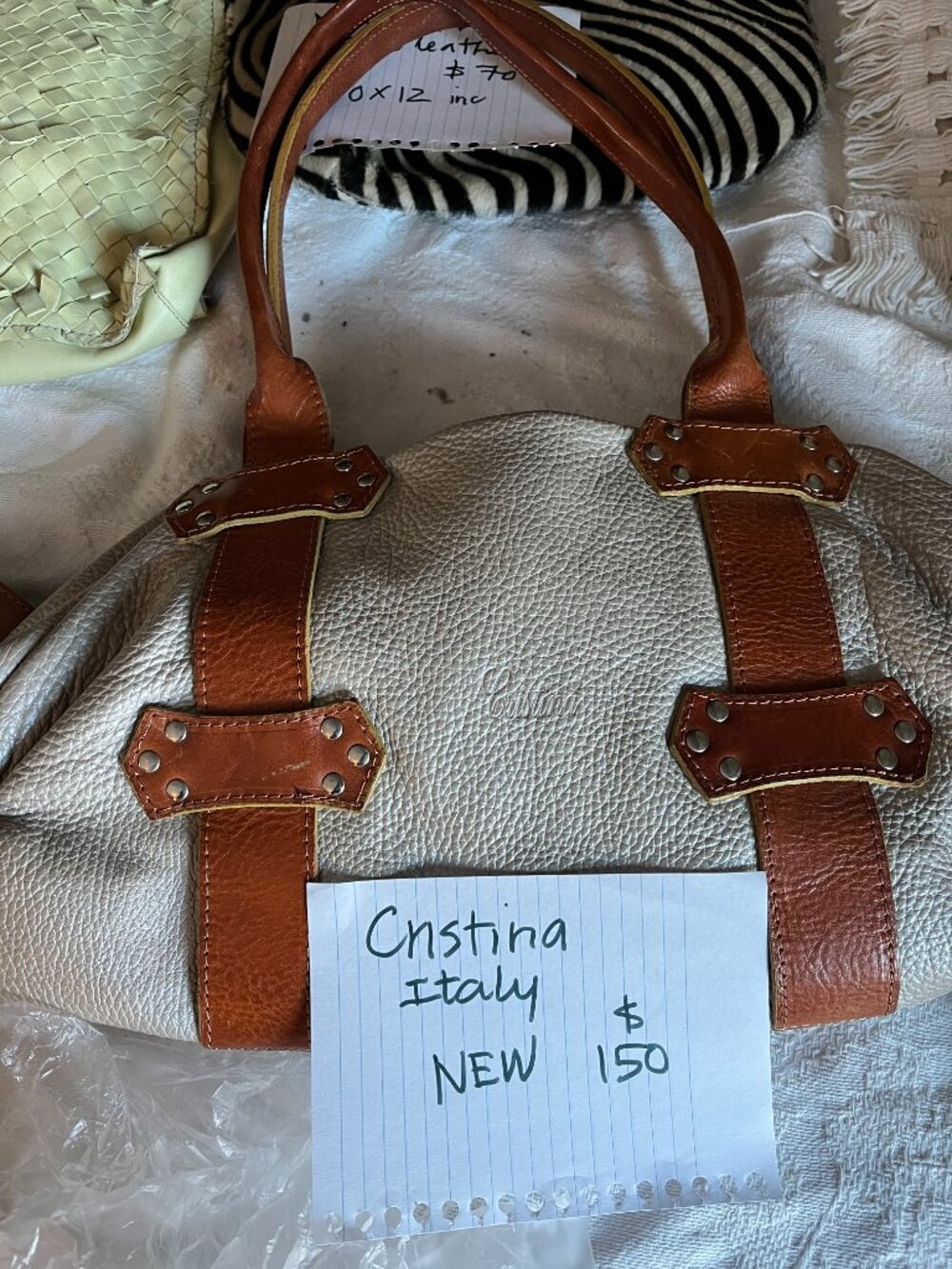 BAG - Picture 4 of 7